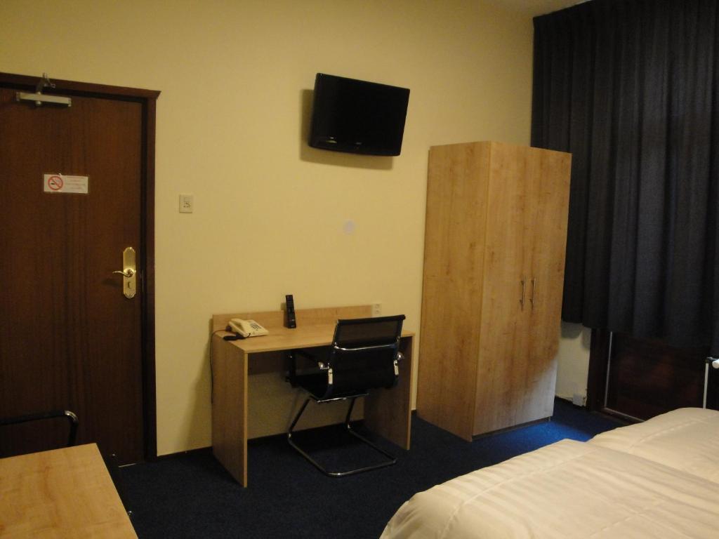 New Scheveningen Hotel 2*
