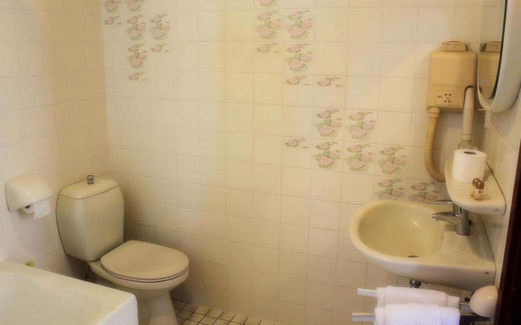 Hotel New Scheveningen 2*
